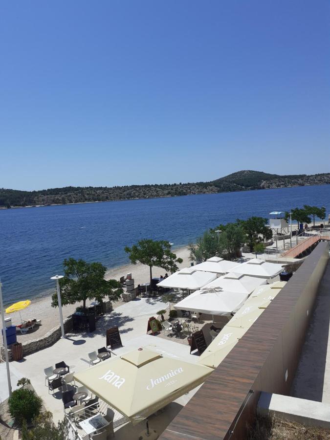 Apartment Marinero シベニク エクステリア 写真