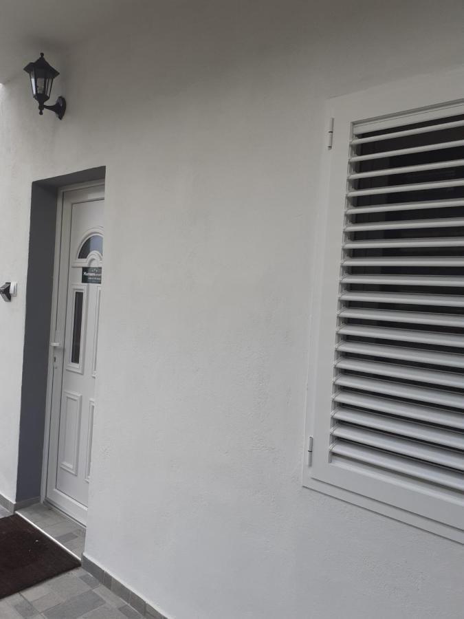 Apartment Marinero シベニク エクステリア 写真